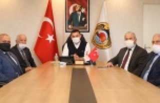 800. fetih yıldönümü coşkusu için Yücel'e...