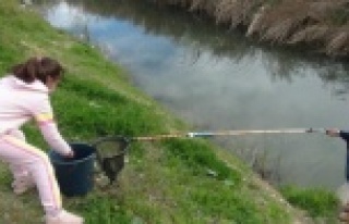 9 yaşındaki Ecrin'den insanlık dersi