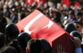Acı haber geldi: 2 askerimiz şehit, 4 askerimiz...