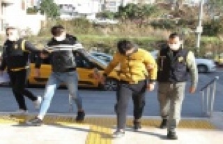 Alanya'da 4 motosiklet hırsızlığına karışan...