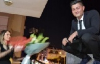 Alanya'da damat kız istemeye mobil asansörle...