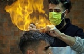 Bu berberin koltuğuna oturmak cesaret ister