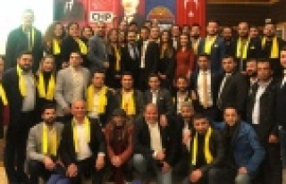 CHP Gençlik Kolları 1 yaşında