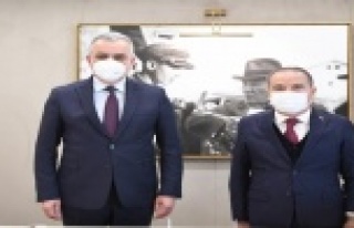 Esen ile Böcek bir araya geldi