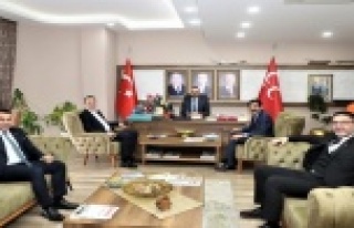İl teşkilatını ziyaret ettiler