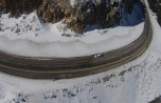 Karla buluşan Antalya-Konya karayolunda kartpostallık...