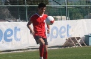 Kemoterapi alırken bile kramponunu yanından ayırmadı