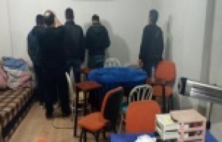 Kumar oynarken yakalanan 5 kişiye 36 bin 800 TL ceza