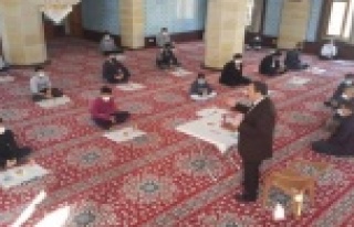 Müftü İlhan gençlerle buluştu