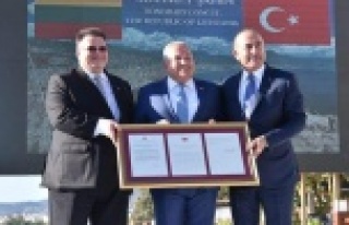 Şahin'den Litvanya tebriği