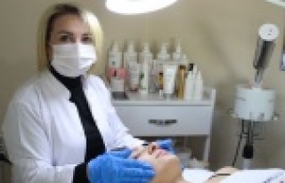 Uzmanından “Gıda maddelerini yüzünüze sürmeyin”...