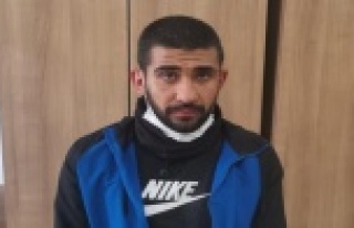 80 yaşındaki kadının cüzdanını ve telefonunu...