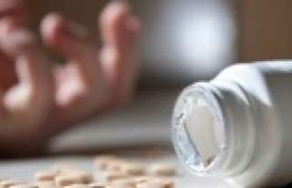 Alanya'da 28 adet hap içen kadın yaşam mücadelesi...