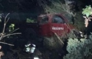 Alanya'da kamyonet uçuruma yuvarlandı: 1 ölü,...