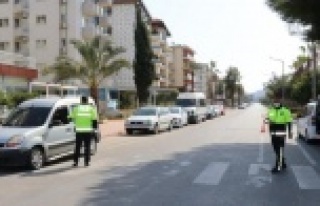 Alanya'da korona yasağına uymayanlara ceza...
