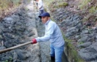 Alanya'da sulama kanalları temizleniyor