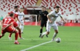 Alanya final biletini Antalya'ya verdi