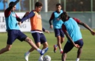 Alanyaspor'da Antalyaspor maçı hazırlıkları...