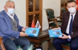 ALTSO'dan ihtiyaç sahibi öğrencilere tablet