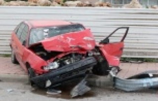 Antalya’da makas dehşeti: 1 ölü, 3 yaralı