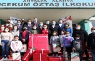 Atık pil toplama kampanyası ödülleri sahiplerini...