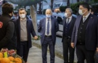 Başkan Yücel Alanya esnafının taleplerini dinledi