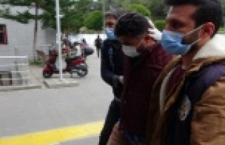 Dünya Kadınlar Günü'nde karısına ve oğluna...