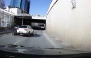 Epilepsi nöbeti geçiren motosiklet sürücüsü...