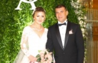 Gökçen ve Ali'nin mutlu günü