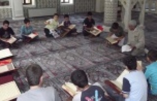 Kademeli normalleşme ile Kur'an kursları yüz...