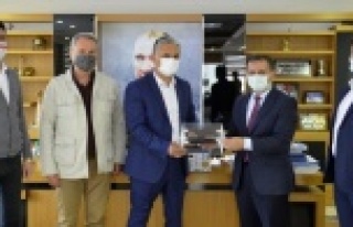 Kapalı ortamda havadaki bakteri ve virüsü yok eden...