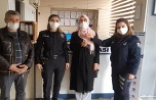 Kayıp bileklik sahibine ulaştırdı