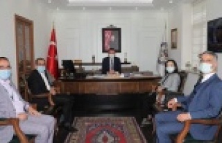 Kaymakam Ürkmezer yeşilay temsilcilerini ağırladı