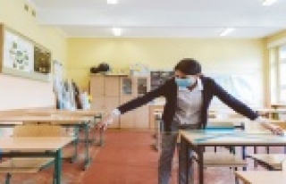 "Koronavirüs stresi ders başarısını etkiliyor"