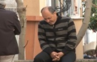 Odasında ölü bulunan 23 yaşındaki elektronik...