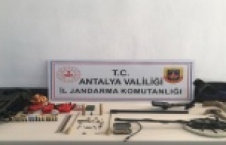 Roma dönemine ait sikkeler ele geçirildi