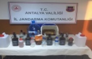 Serik’te kaçak ve sahte alkol operasyonu: 2 gözaltı