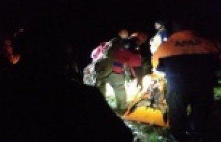 Yayladaki hastaya 60 metrelik nefes kesen kurtarma...