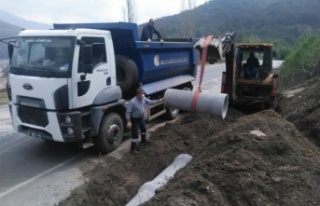 Alanya’da 4 mahallenin yoluna bakım yapıldı