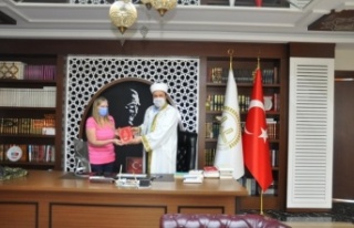 Alanya’da yaşayan Elisabeth Müslüman oldu