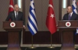 Alanyalı bakandan Yunan mevkidaşına ders