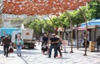 Alanya’nın Kabak Sokağı engellerle hayat buldu