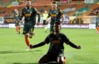 Alanyaspor'dan muhteşem geri dönüş