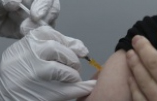 Bakanlık Covid-19 aşısı sonrasında oluşabilecek...