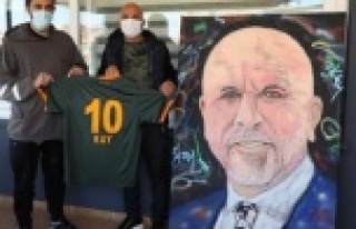 Başkan Çavuşoğlu'na sürpriz