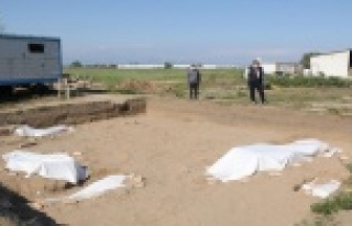 Dünyaca ünlü otellere yakın arazinin ortasında...