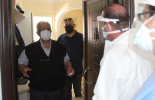 İkna timi aşı hizmetini vatandaşın ayağına...