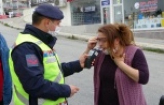 Park halindeki araca çarpan kadın sürücü "Kronik...