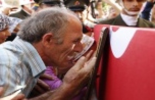 Şehit babası: "Duydum ki oğlumun kanı yerde...