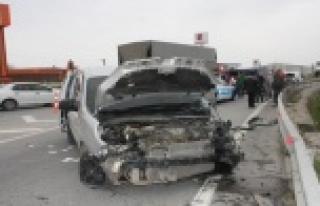 Tarım işçilerini taşıyan araç otobüsle çarpıştı:...